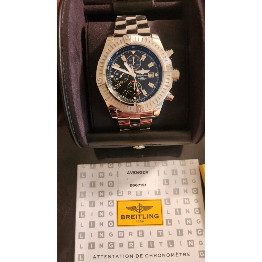Breitling Super Avenger II Chronograph: A1337111